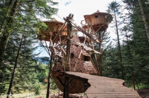 Cabanes sur pilotis à Bol d'Air dans les Vosges