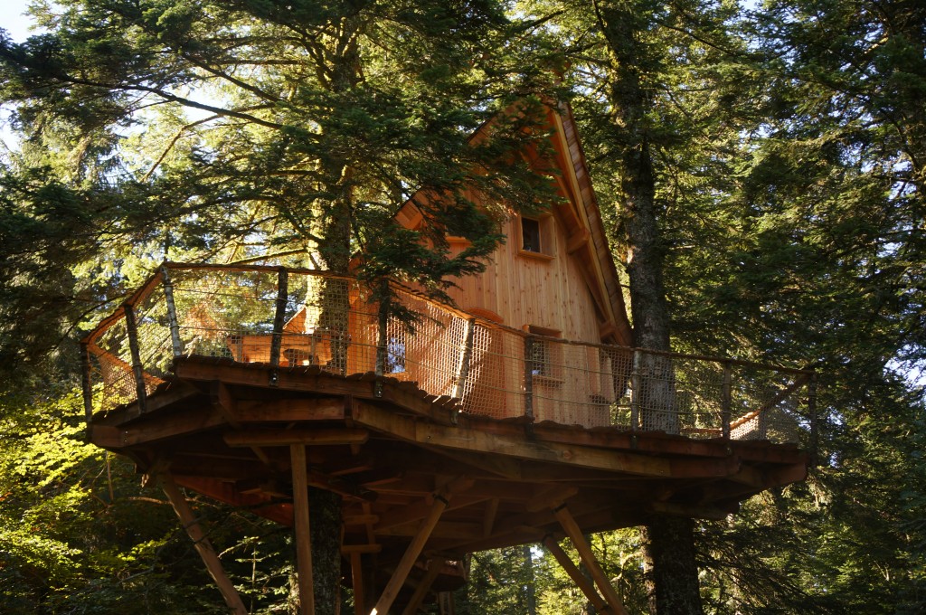 Cabane familiale dans les arbres - Cabane Meizou Mata
